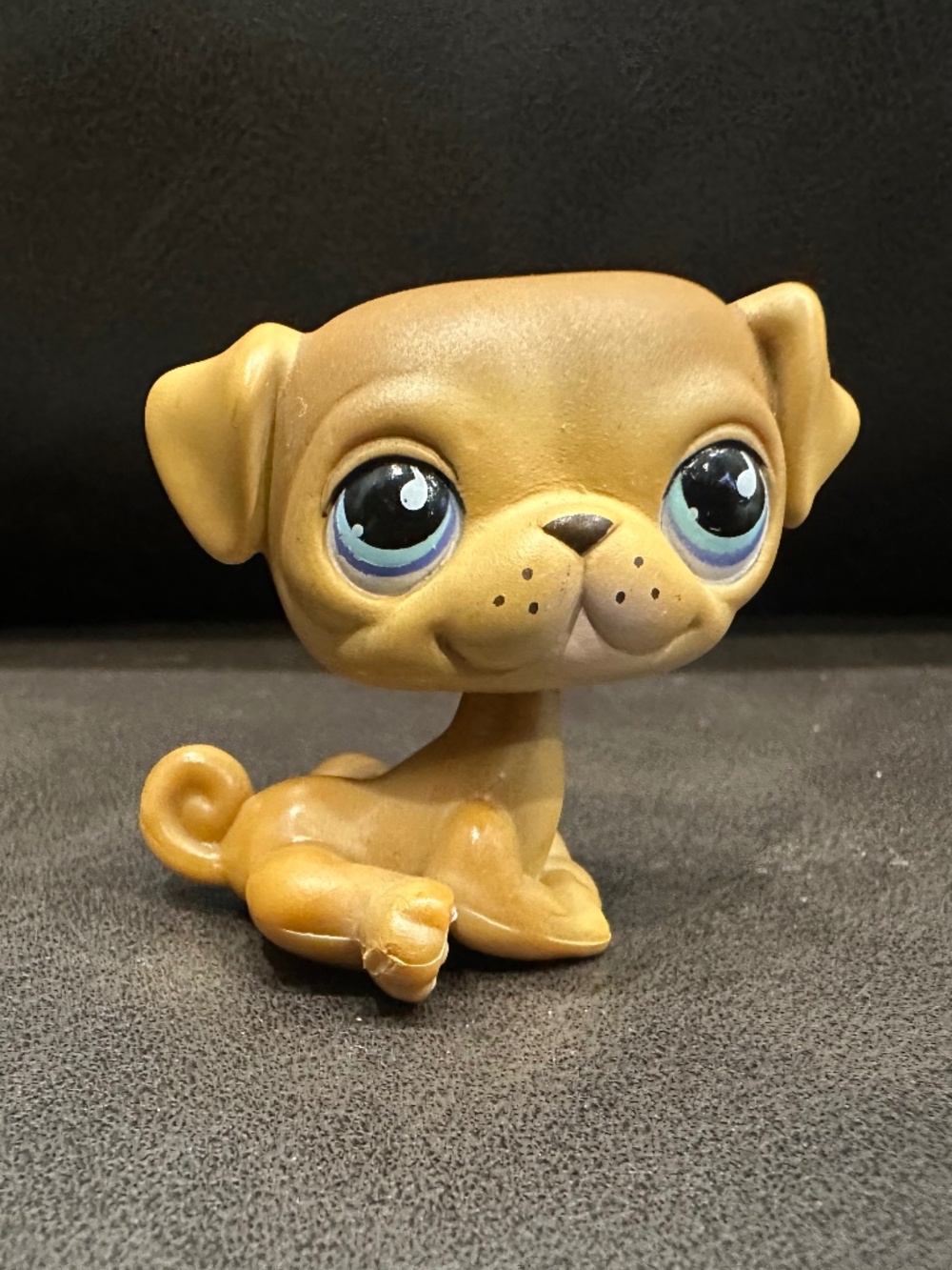 Littlest pet shop brown tan pug retro 2007
